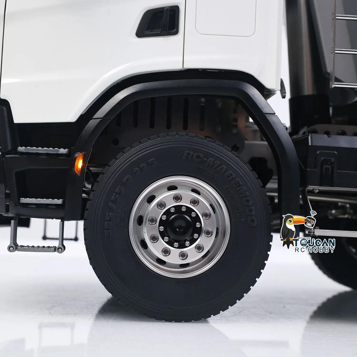 Double E 1/14 8X8 Remote Control Hydraulic Dump Truck 2Speed RC Model Tipper Metal Chassis Differential Lock FLYSKY ST8 Radio