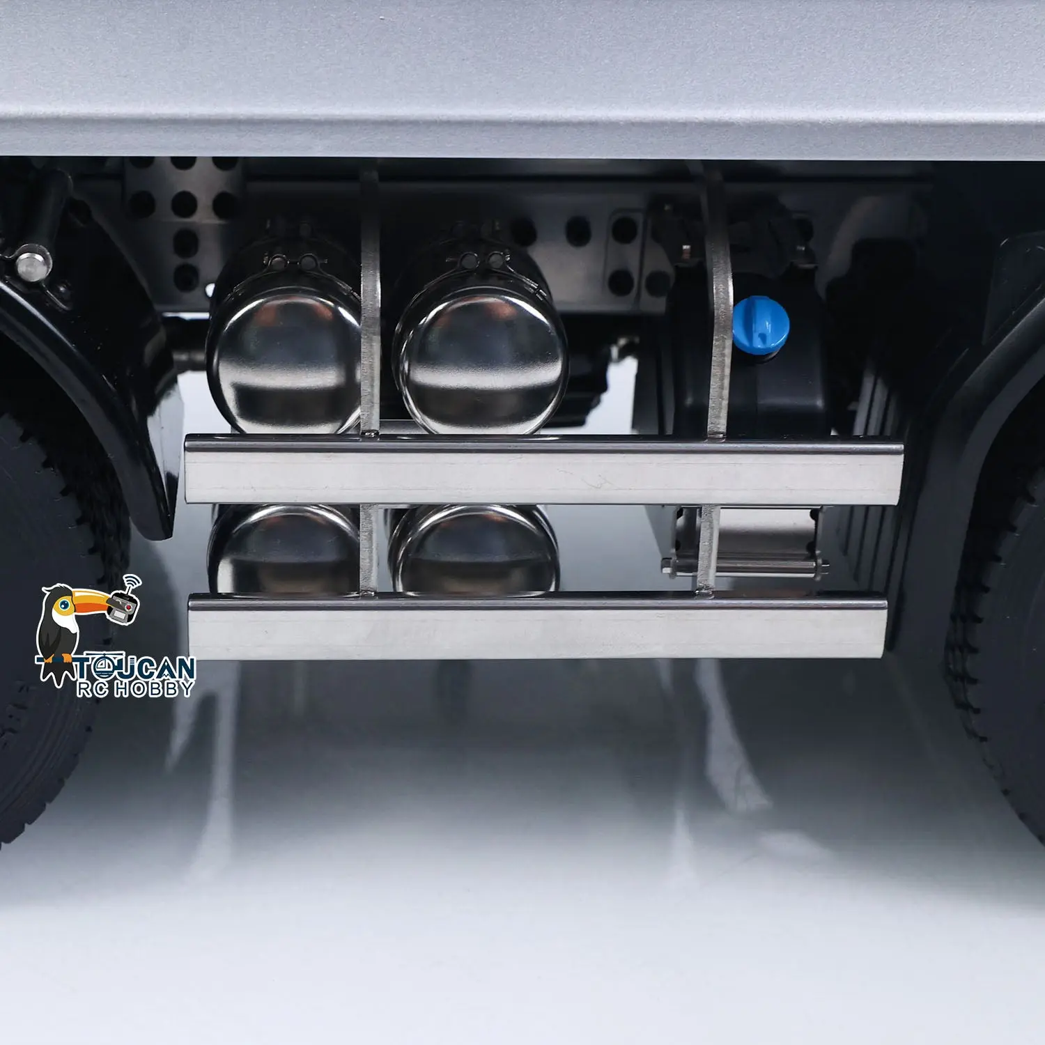 Double E 1/14 8X8 Remote Control Hydraulic Dump Truck 2Speed RC Model Tipper Metal Chassis Differential Lock FLYSKY ST8 Radio