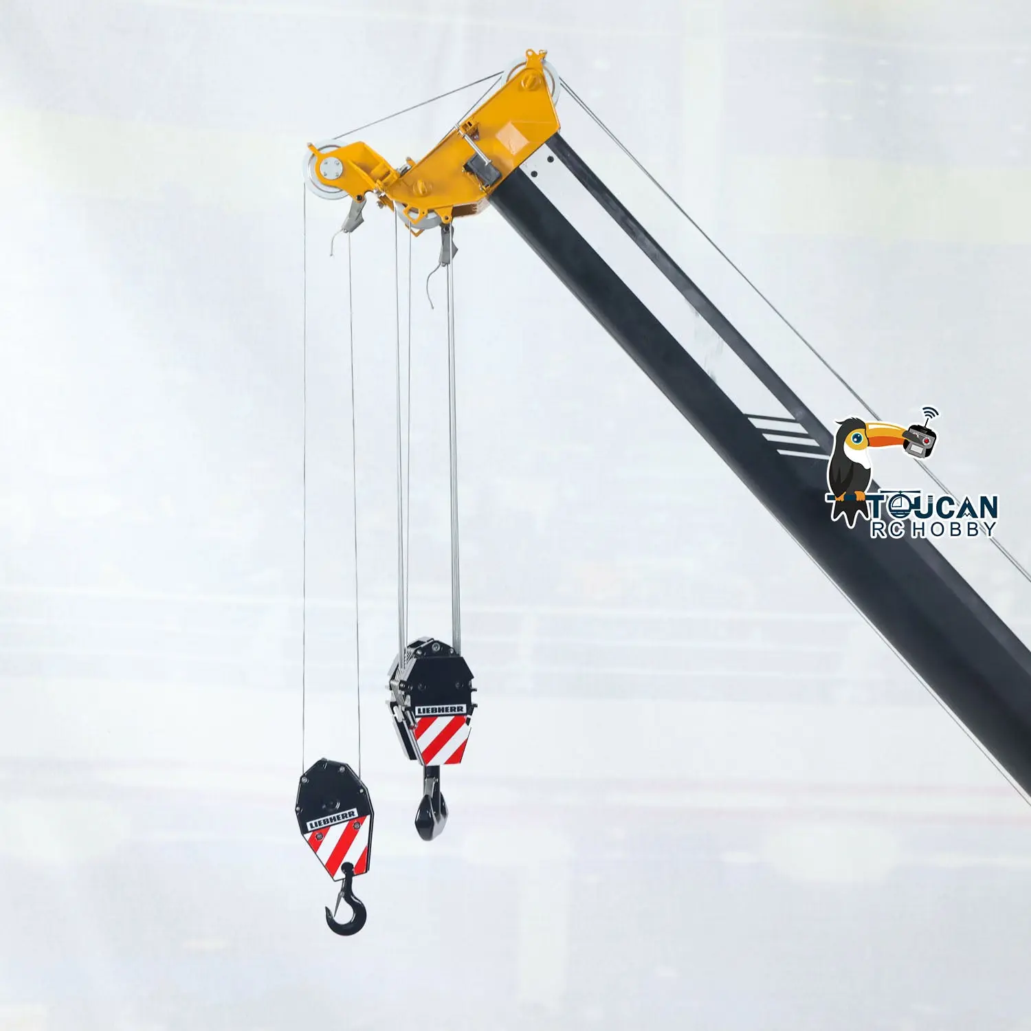 Eyewhale 1/14 Metal Remote Control Hydraulic Telescopic Crawler Crane Truck RC Hoist Model Brushless ESC Frsky Radio 5D Joystick