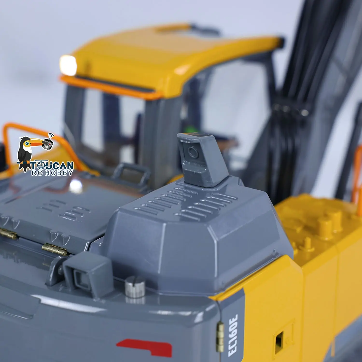 1:14 Scale RC Excavator DoubleE E010 EC 160E Alloy Metal Digger Radio Controlled Engineering Vehicle Hobby Model Toy Gift for Boys