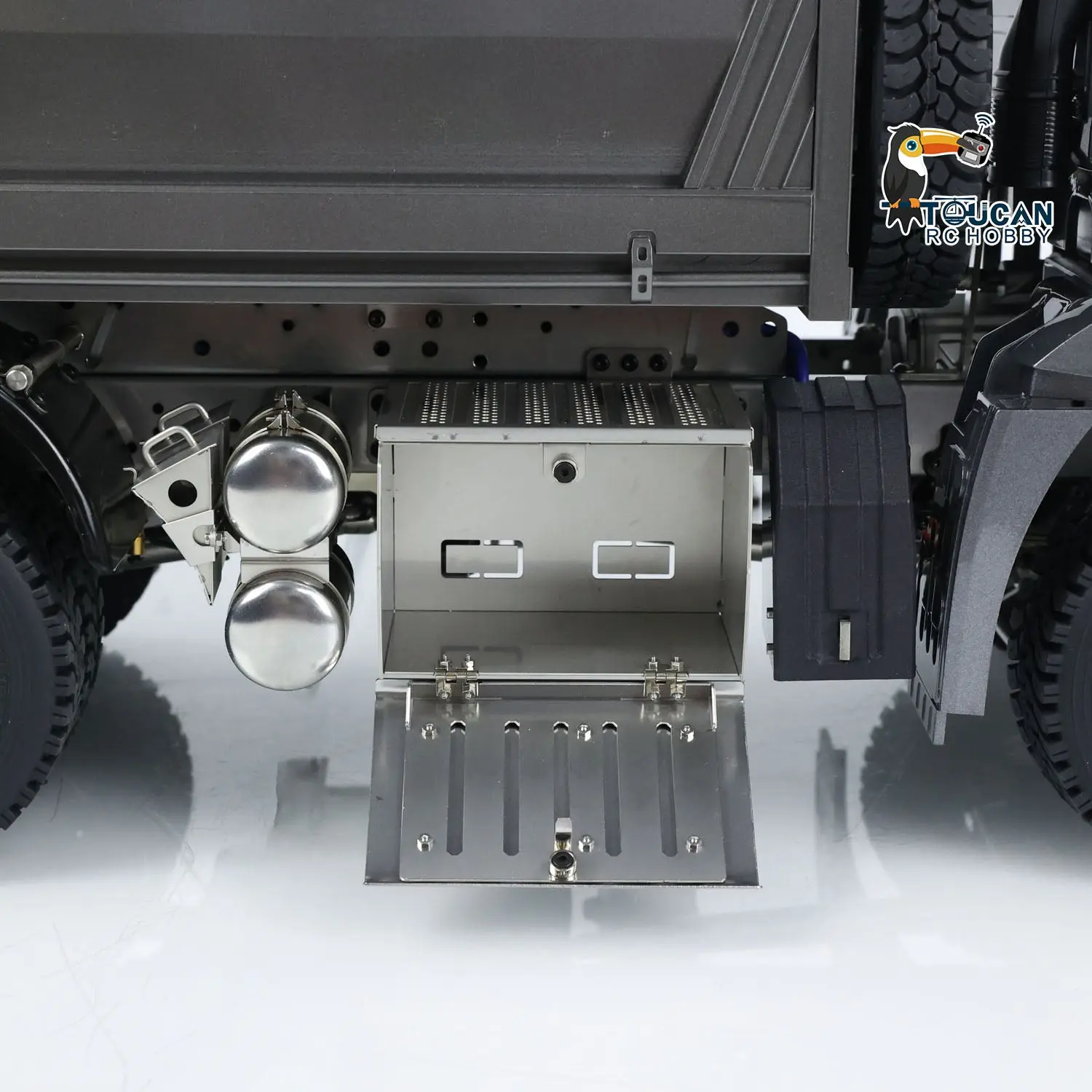 Metal 1:14 Hydraulic RC Dump Truck 3363 6x6 Remote Control Tipper Car Sound Light System Bucket Hopper Lifting Emulated Model