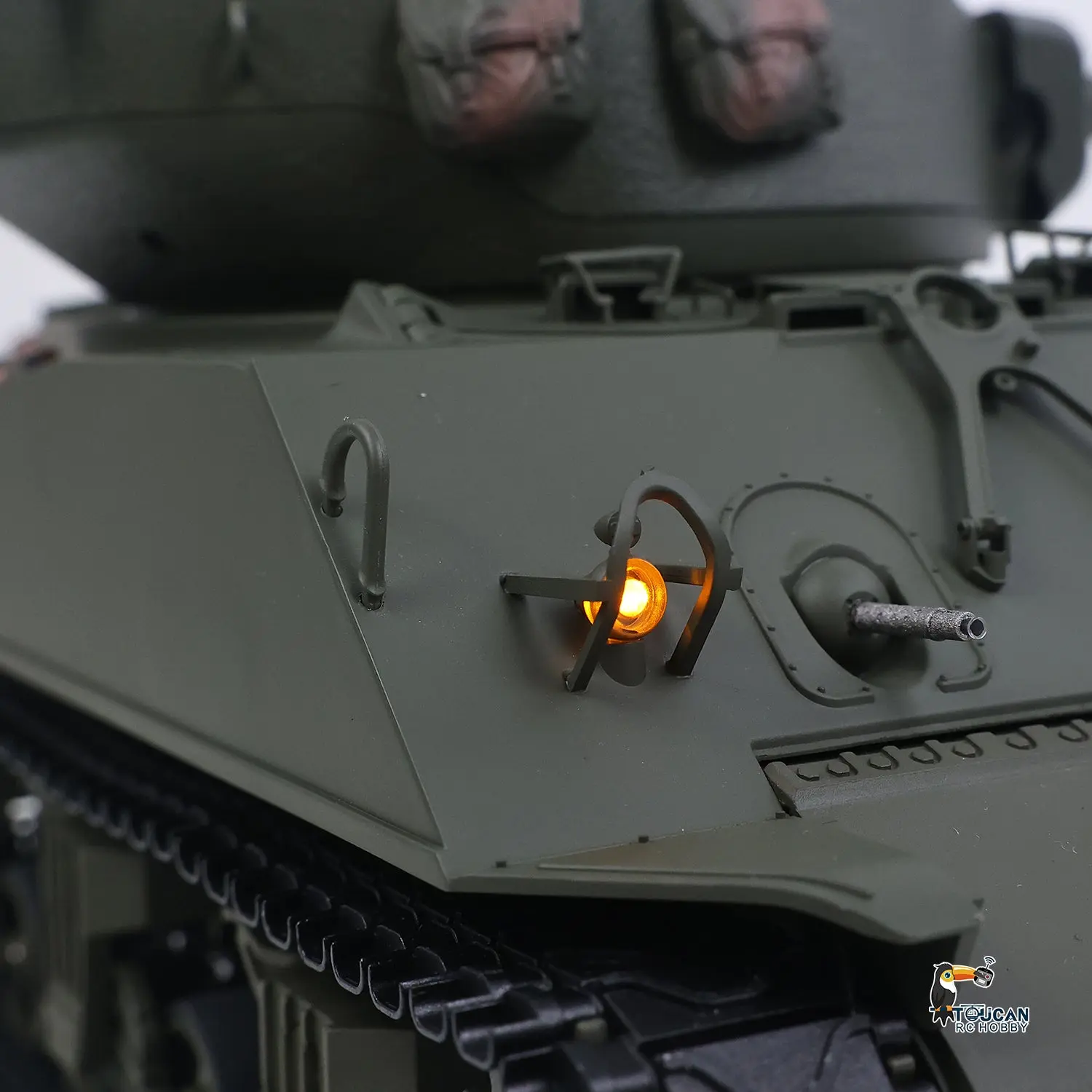 Large Hatch 1/16 Remote Control Tank Sherman M4A3 Infrared System Barrel Elevation Smoke Unit Metal Chassis Gearbox 360 Degrees Turret