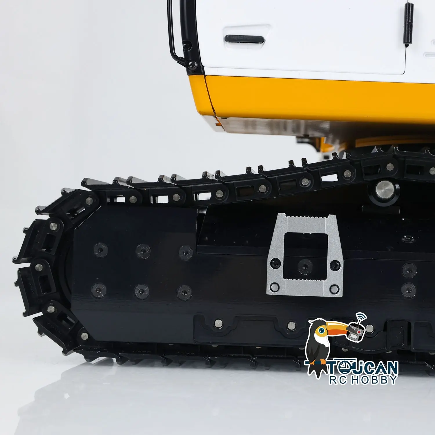 1/14 Radio Control 946-3 Metal Excavator 10 Channels Tracked Excavator Painted Body Rotary Metal Tiltable Bucket Ripper
