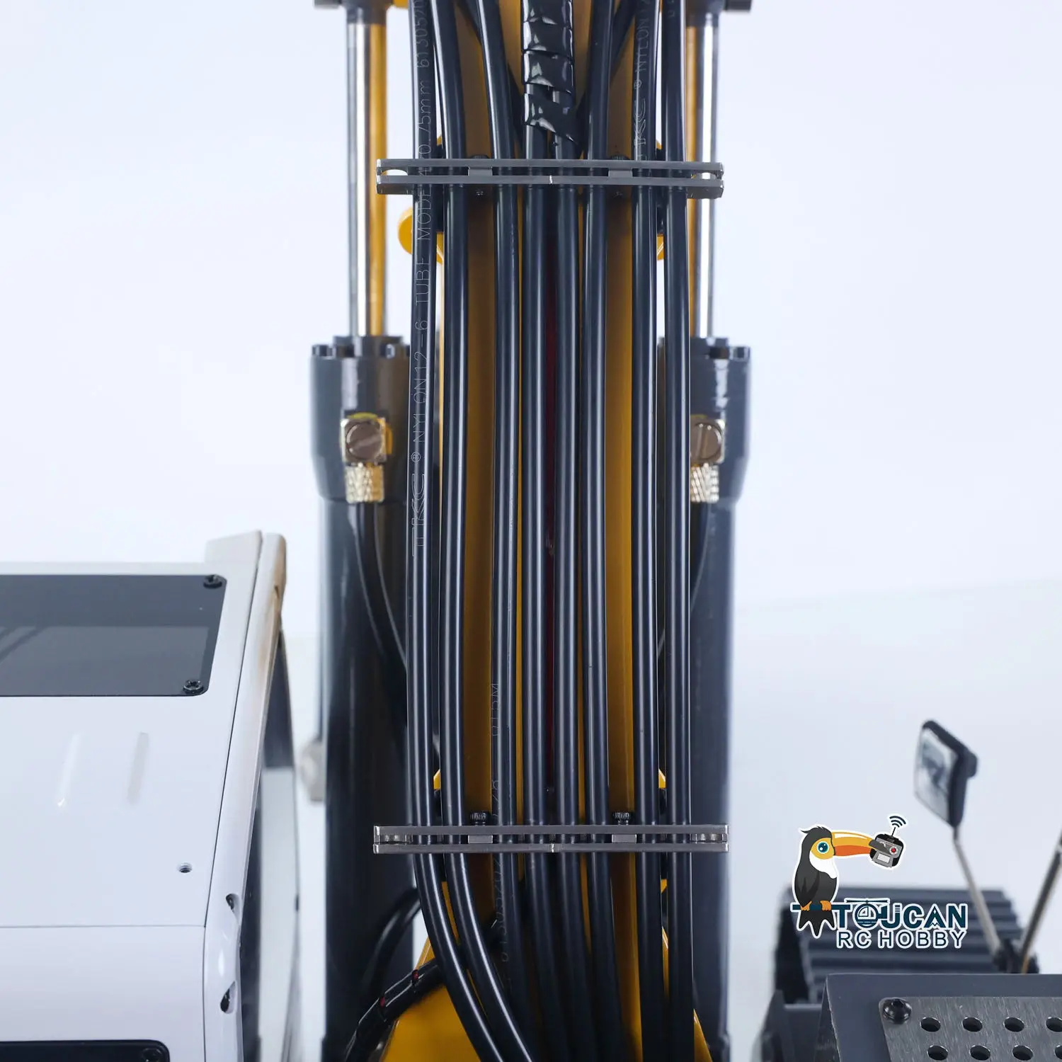 XDRC 1/14 Hydraulic RC Excavator 945 Painted Assembled Digger Upgraded 5CH Valve W/ PL18EV Radio Light Sound System