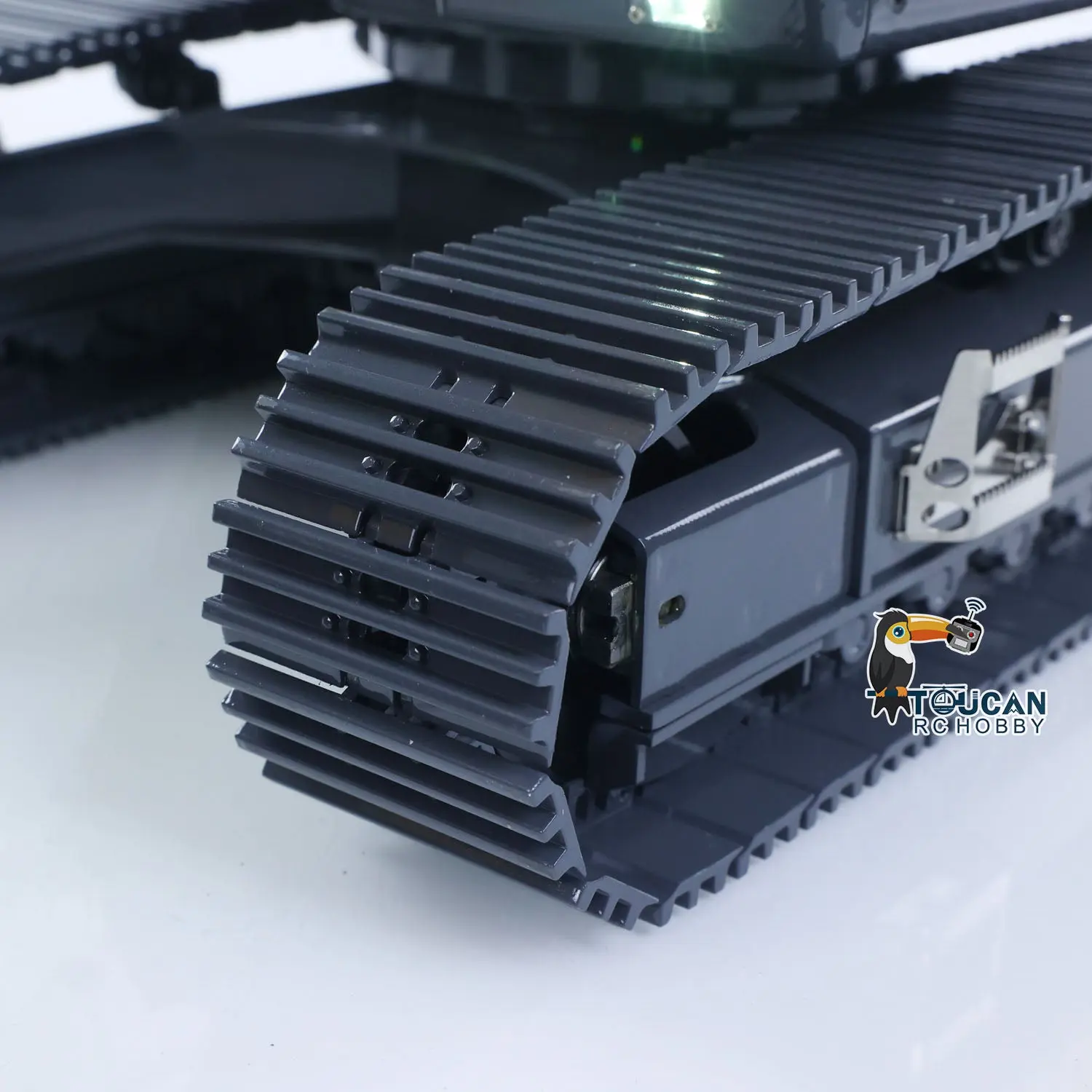 XDRC 1/14 Hydraulic RC Excavator 945 Painted Assembled Digger Upgraded 5CH Valve W/ PL18EV Radio Light Sound System