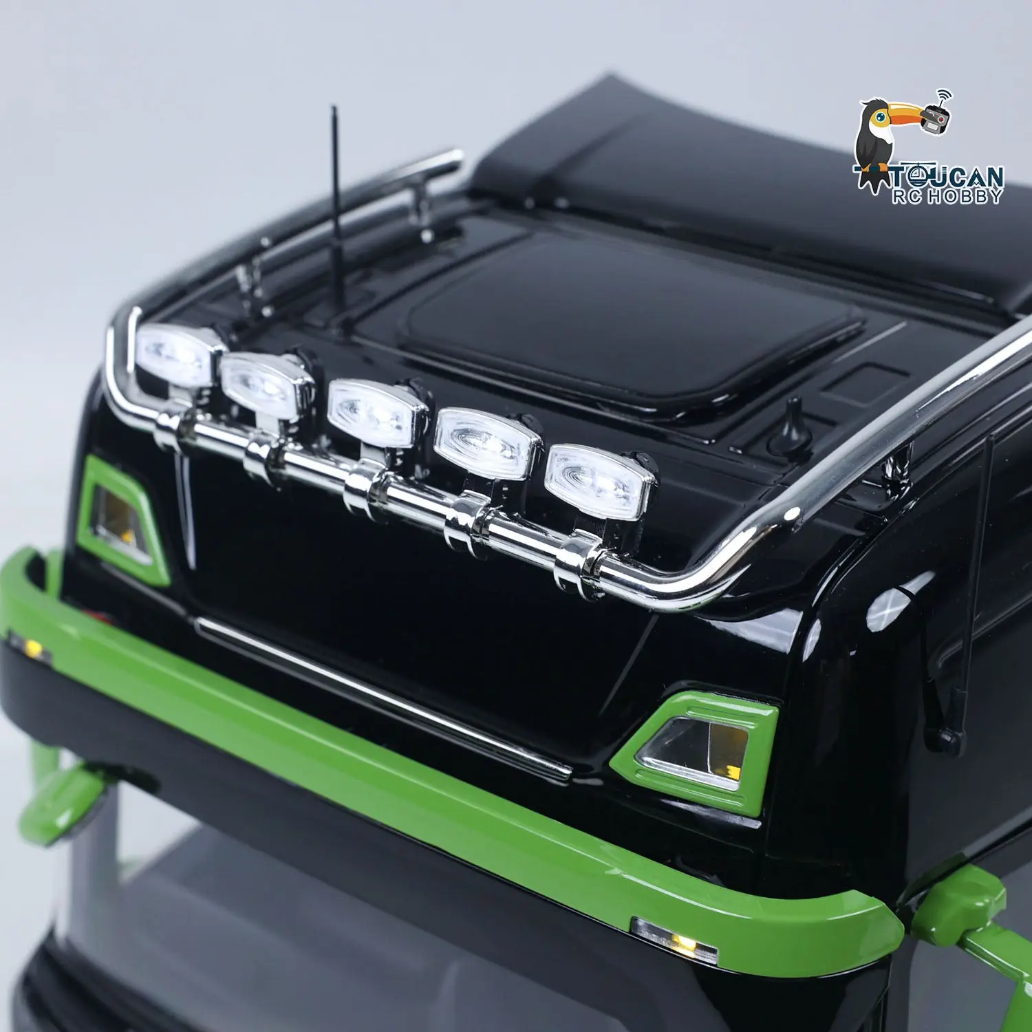1/14 6x6 Metal Hydraulic RC Dumper Car 770S G66 Radio Control Roll Off Full Dump Truck Standard Bucket Rear Axle Lifting 3-speed Transmission Light Sound FlySky ST8