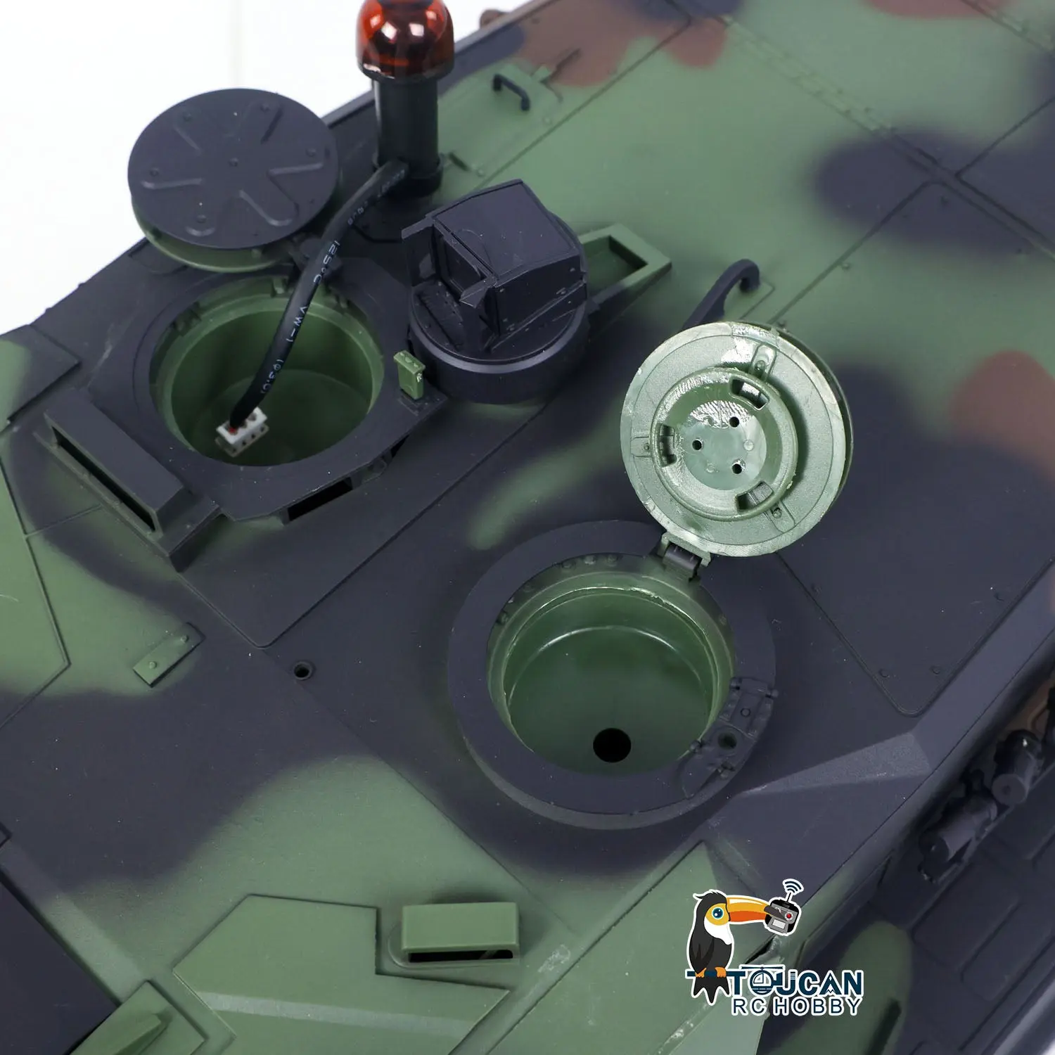 1/16 Remote Control Tank Model 3889 Leopard 2 A6 7.0 Mainboard Full Metal Chassis Gearbox IR Barrel Recoil Elevation 550 Motor