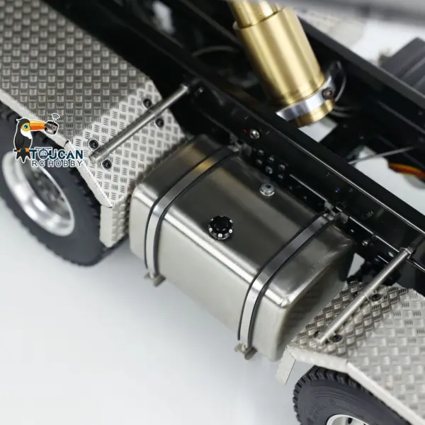 1:14 Scale Hydraulic 8x8 RC Tipper Truck Radio Control Dump Truck Metal Cabin Shell Differential Lock 2speed Sound Light Assembled Painted