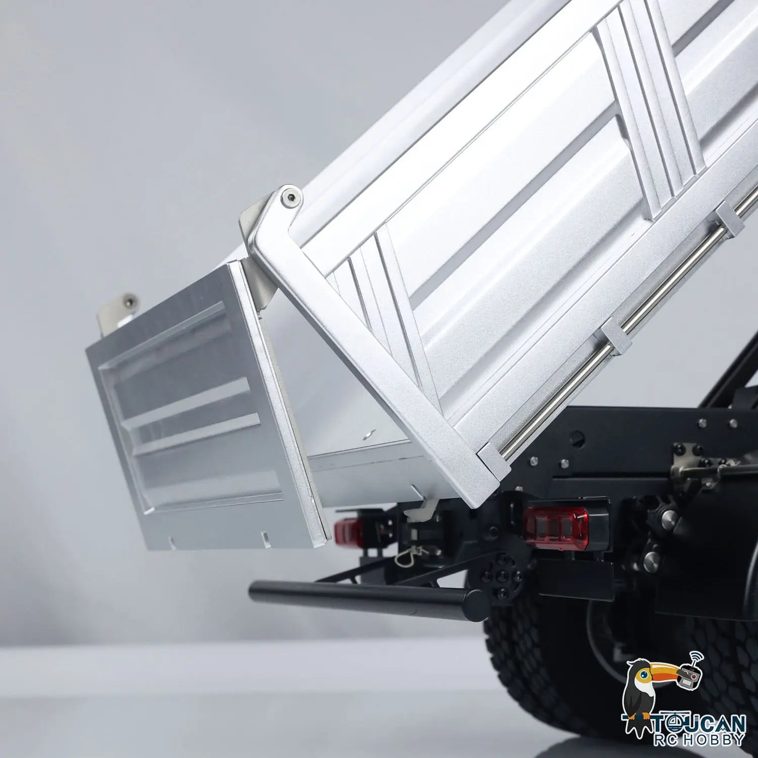 1/14 Kabolite 5701 RC Dump Truck 4x4 Remote Control Dumper Car Sound Light Simulation Engineering Vehicle Hobby Model