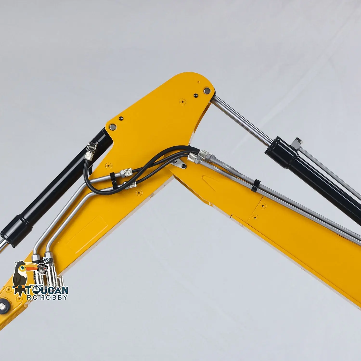 Almost Ready to Run 1/14 946 Tracked RC Hydraulic Excavator 9CH Radio Controlled Hydraulic System Good Quality Cylinder Valve Pump