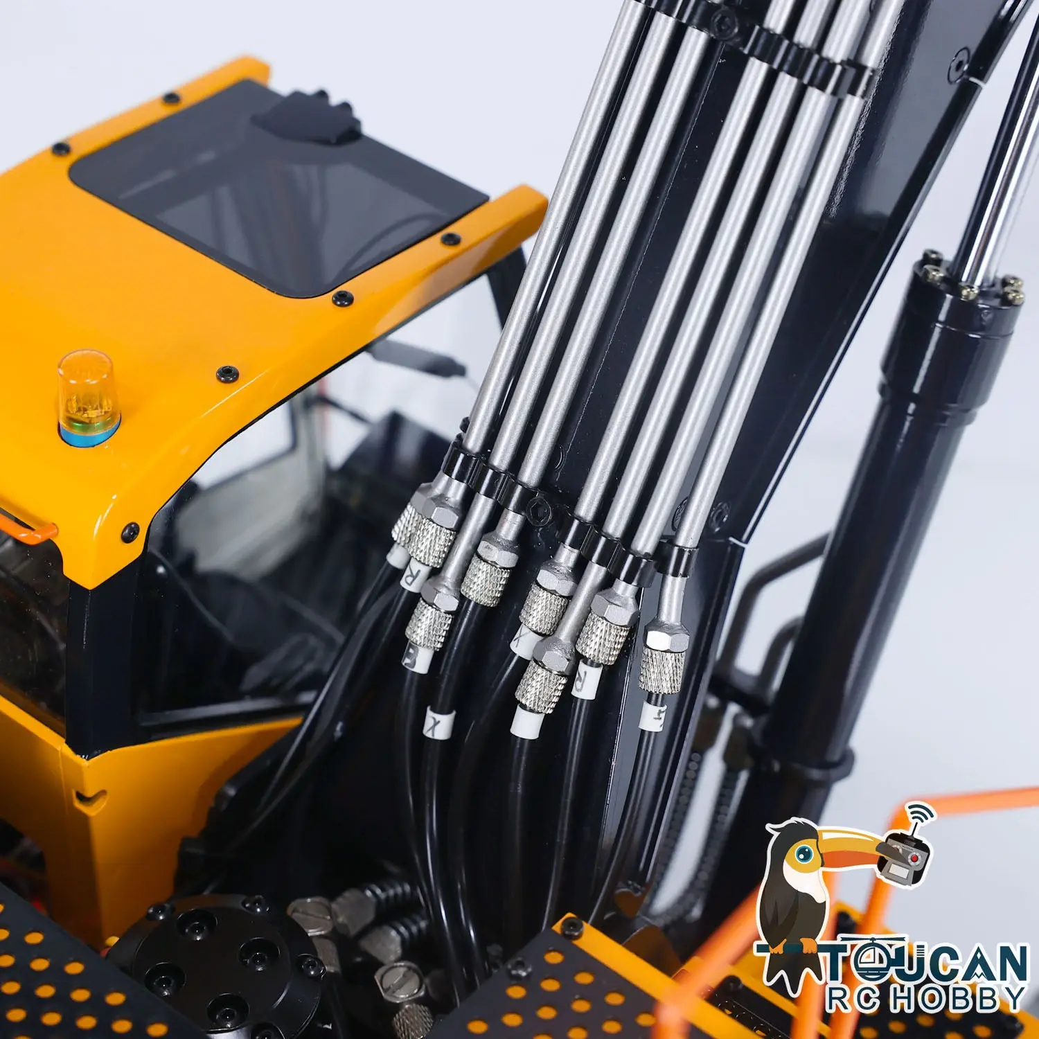 Metal MTMODEL 1/14 2 Arms RC Hydraulic Excavator EC380 Tracked Electric Wireless Control Digger Heavy Machine Vehicles Model