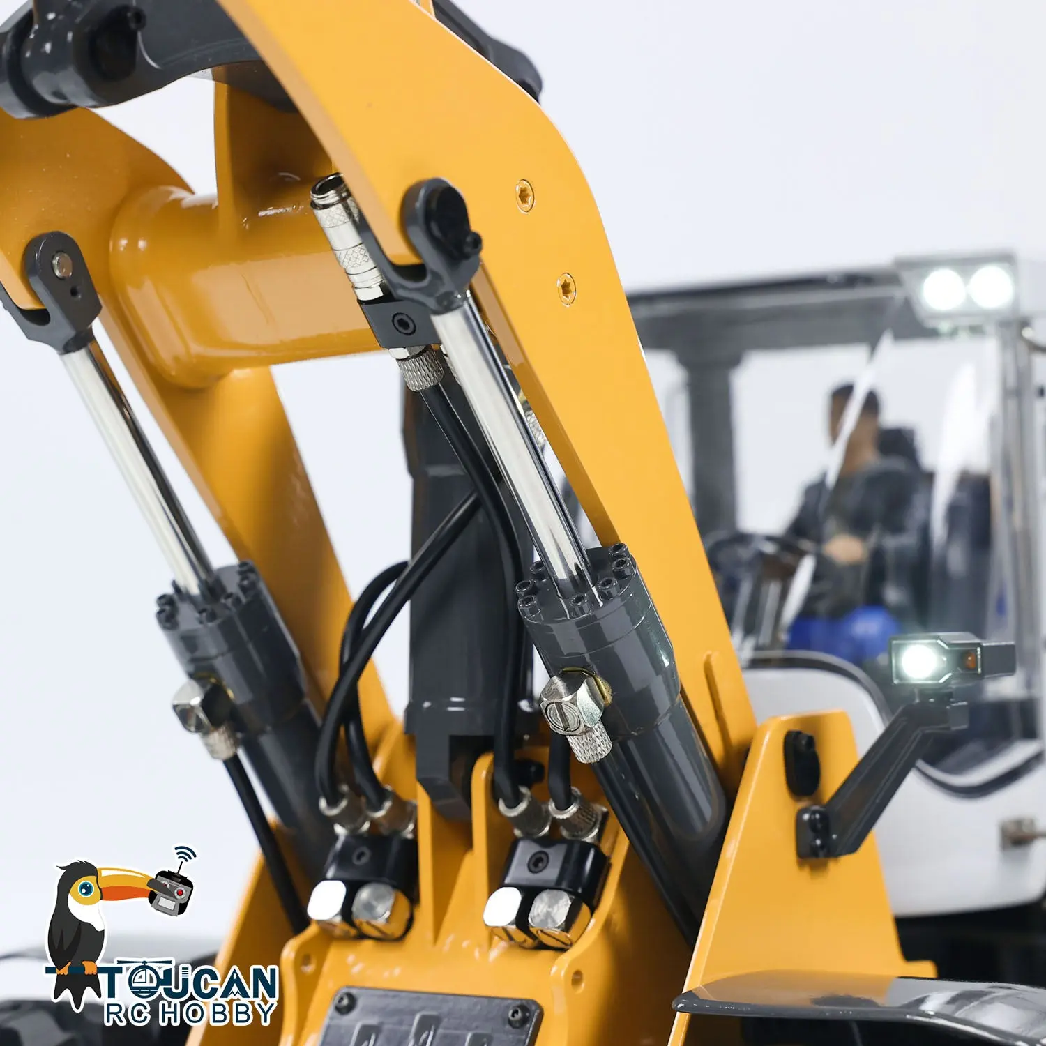 XDRC 580 1/14 Metal RC Hydraulic Loader RTR Engineering Vehicles Smoke Lights