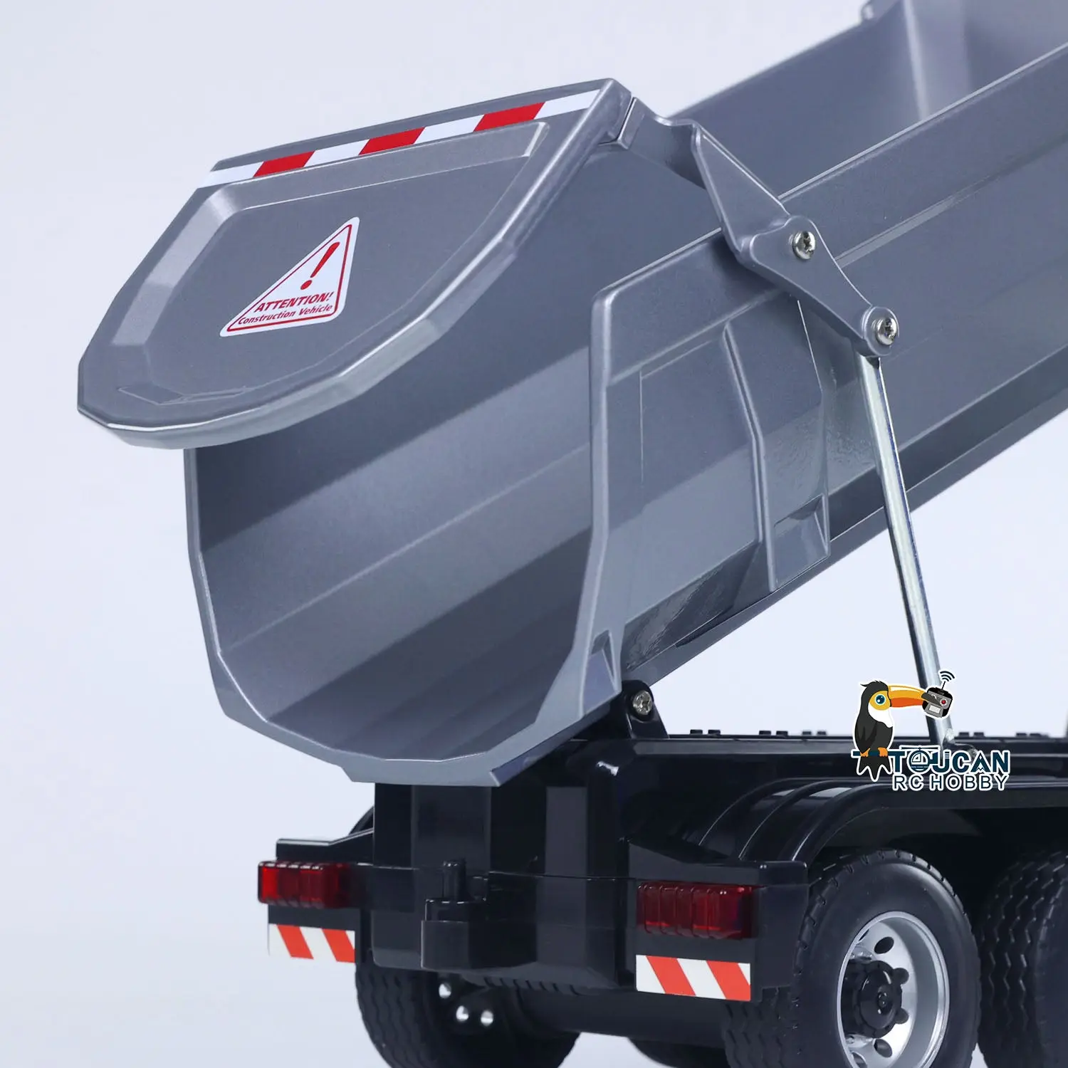 DoubleE E590 003 1/20 RC Dump Truck 6X6 Electric Lifting Remote Control Tipper Metal Gears Sounds Lights Model Vehicle RTR