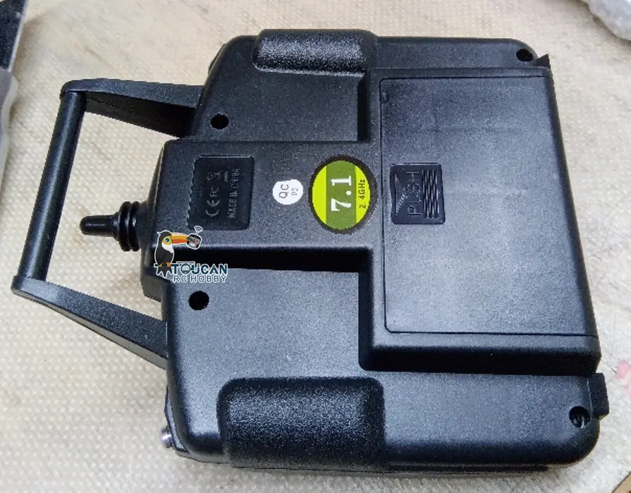 Henglong 1/16 RC Tank 2.4Ghz 7.1 Generation Transmitter Radio Controller Model