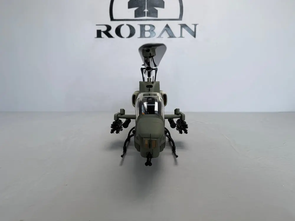 Roban AH-1 Cobra Jungle Camo 470 Size Scale Helicopter – RTF