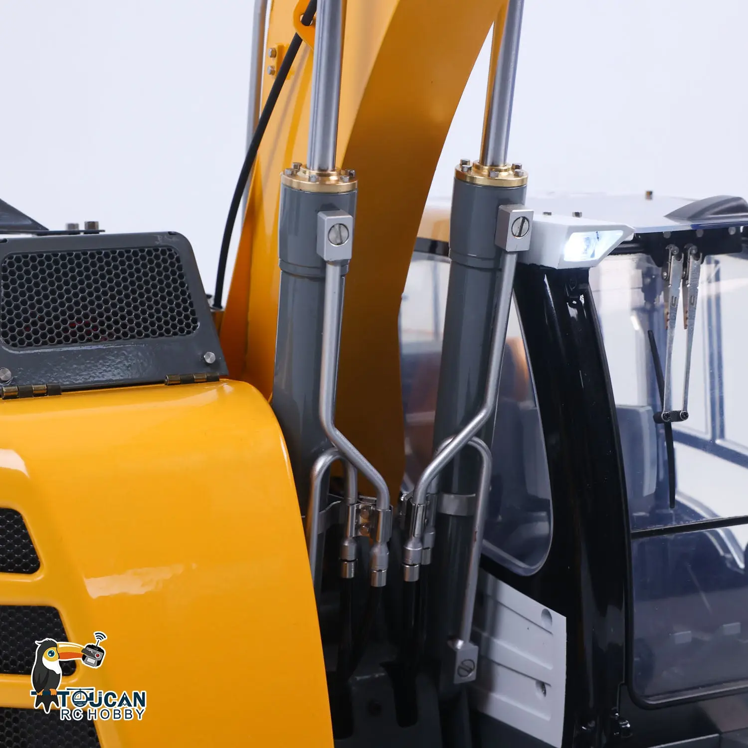 Metal 1/14 RC Hydraulic Tracked Excavator LR926 2Arms Remote Control Digger 4 way Valves Dual Pumps 2212 Brushless Motor RTR