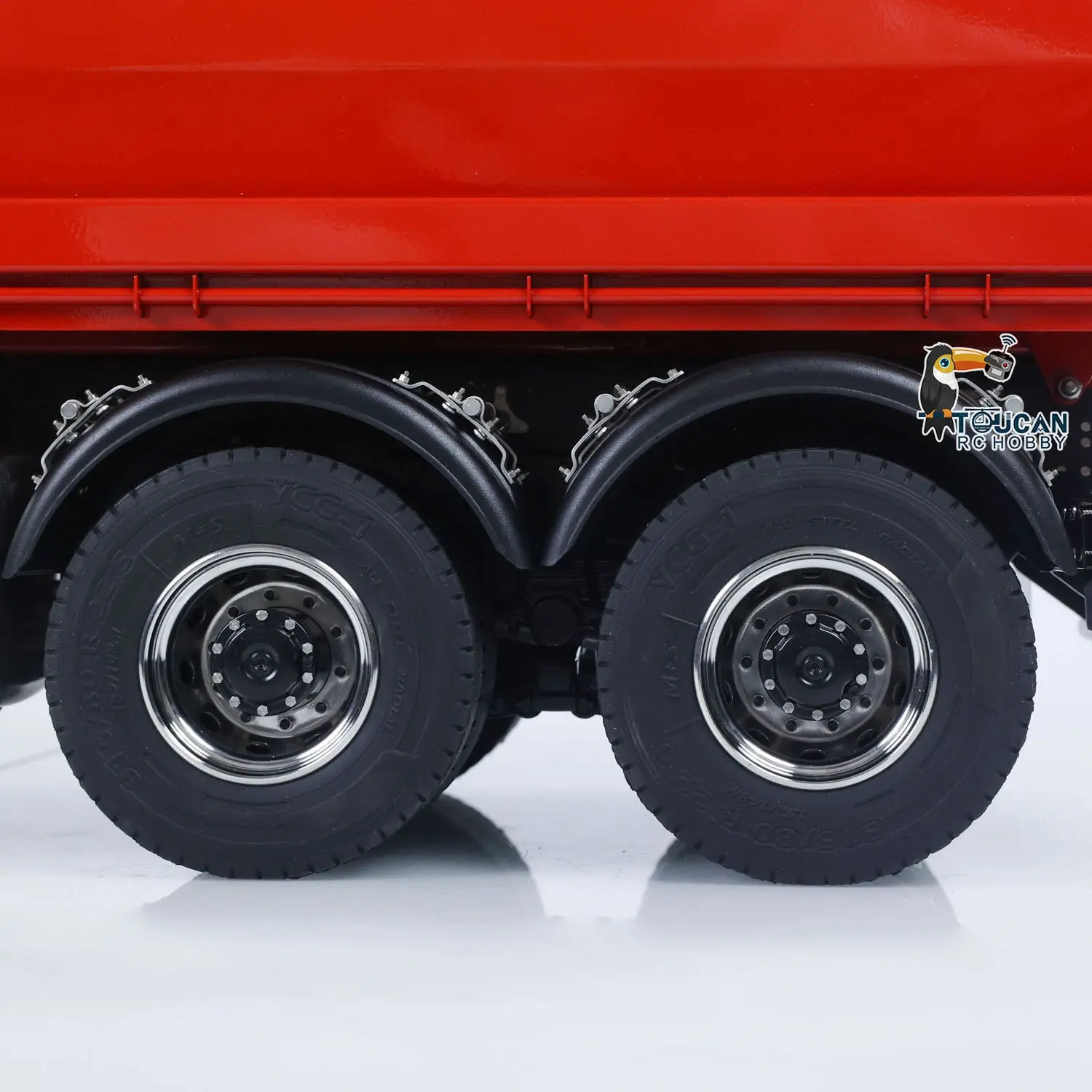 1/14 8x8 RC Hydraulic Dump Truck Metal Radio Control Tipper Car Model Sounds Lights 3-speed Differential Lock Axles ST8 for Adult
