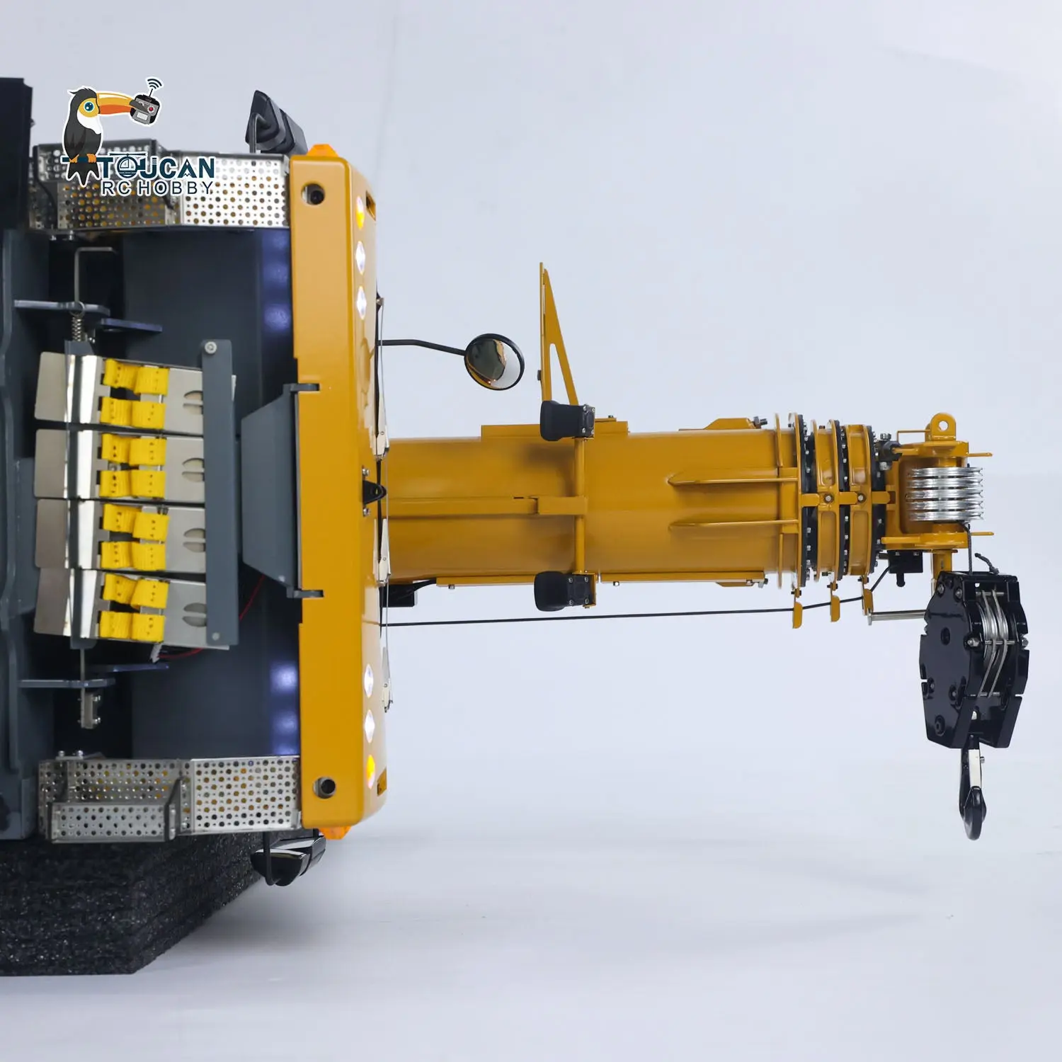 Eyewhale Metal 1/14 RC Mobile Crane Truck D1050 All Terrain Remote Control Hydraulic Construction Vehicles FlySky PL18EV Sound Light System