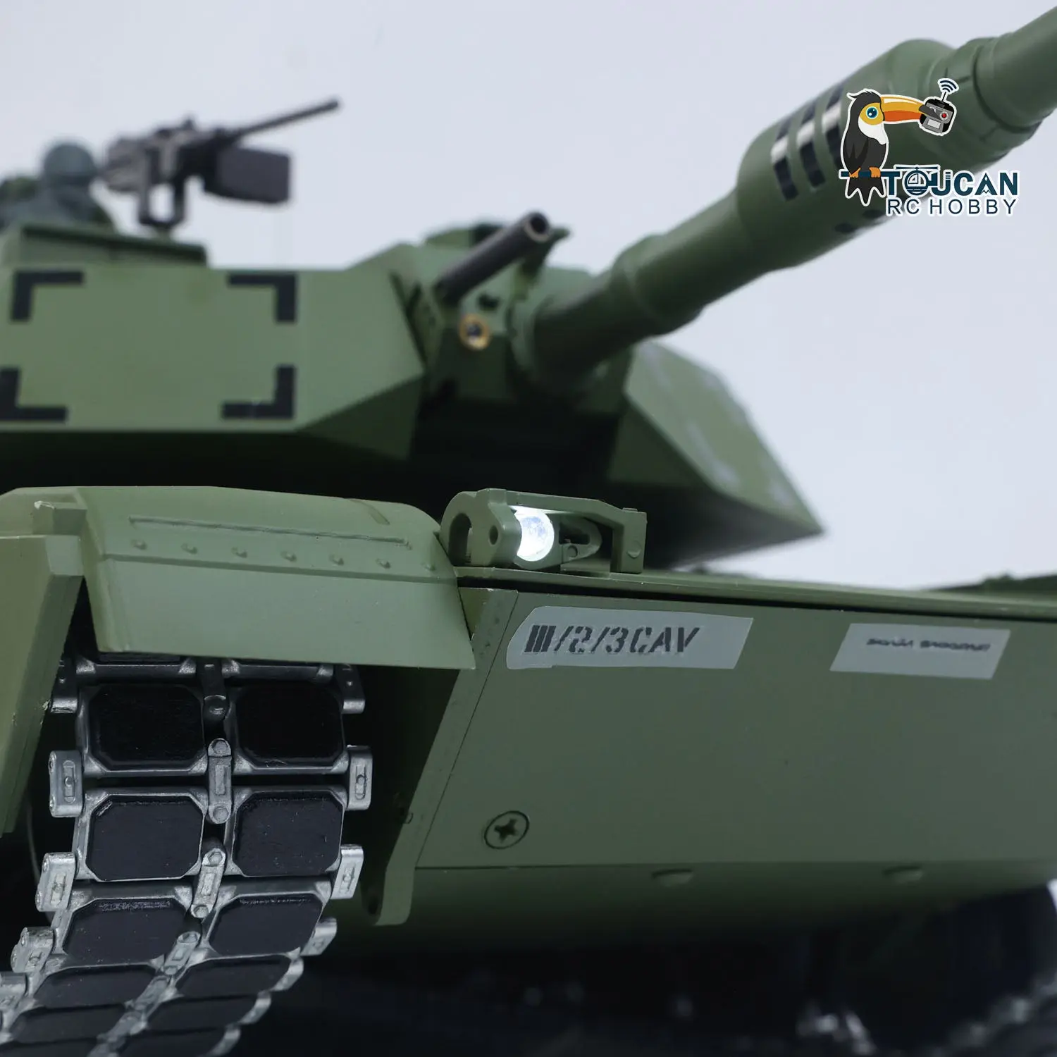 1/16 TOUCAN Remote Control Battle Tank 3918 Abrams M1A2 Metal Gearbox 360 Rotation Barrel Recoil Elevation Laser Aiming Light Smoke