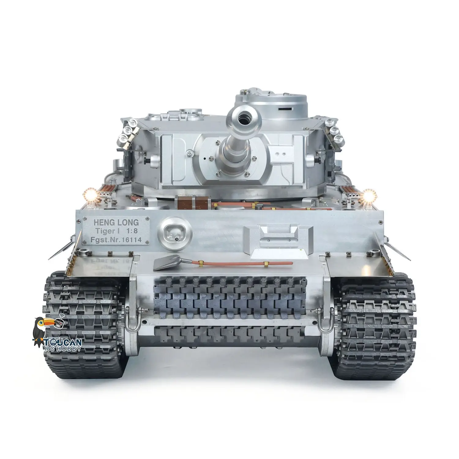 Henglong 1:8 Scale Full Metal German Tiger I RC Heavy Tank 3818 Track Wheel Barrel Recoil 360 Turret Smoke Unit Transmitter BB Firing Sound