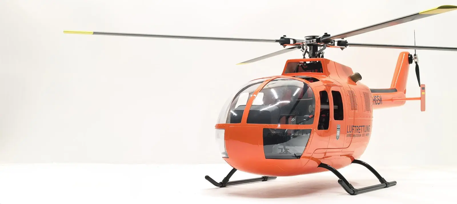 FLISHRC BO105 (MBB Bölkow Orange) RTF FL500 V2 500 Class/Size Scale RC Helicopter