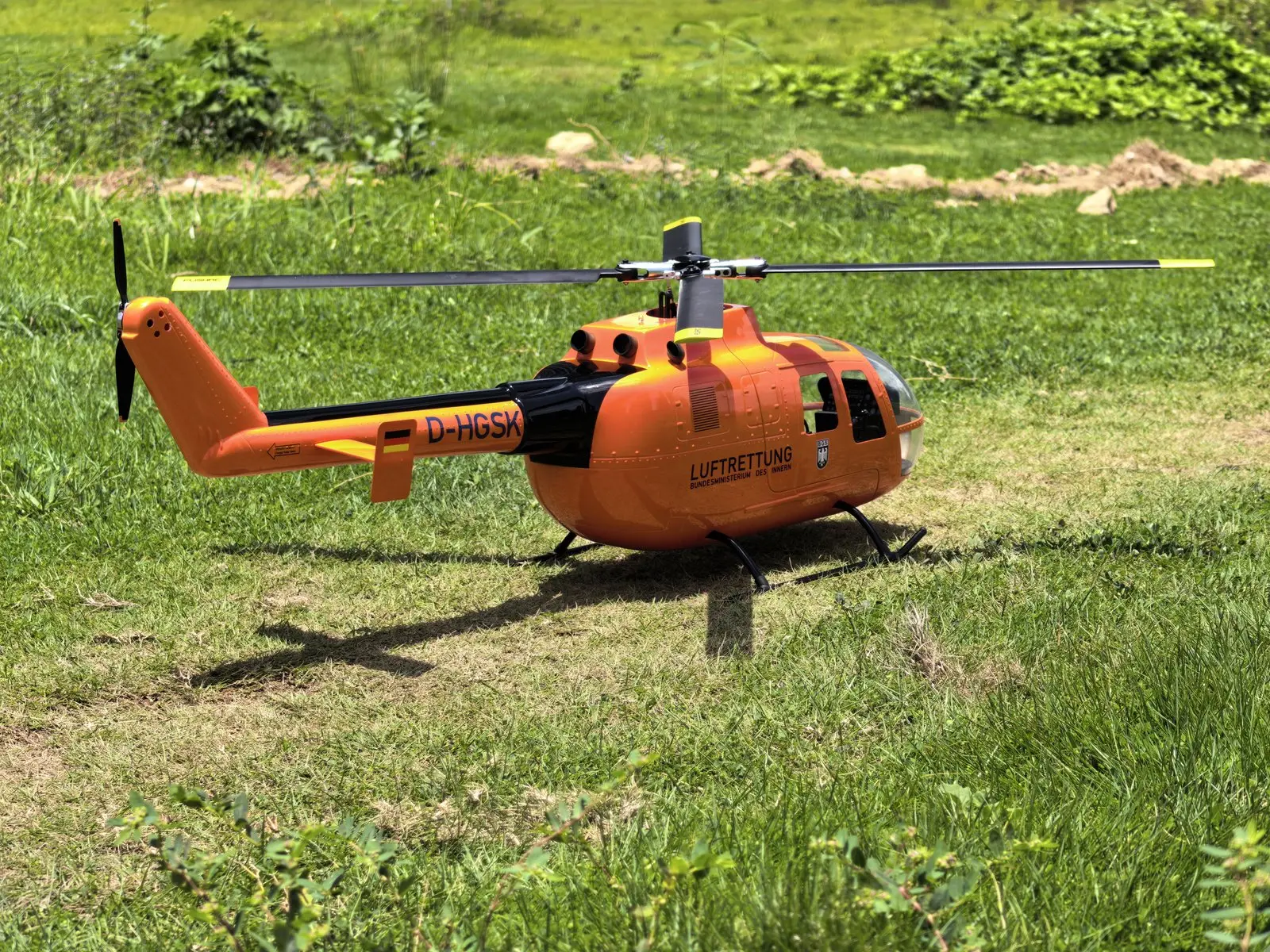 FLISHRC BO105 (MBB Bölkow Orange) RTF FL500 V2 500 Class/Size Scale RC Helicopter