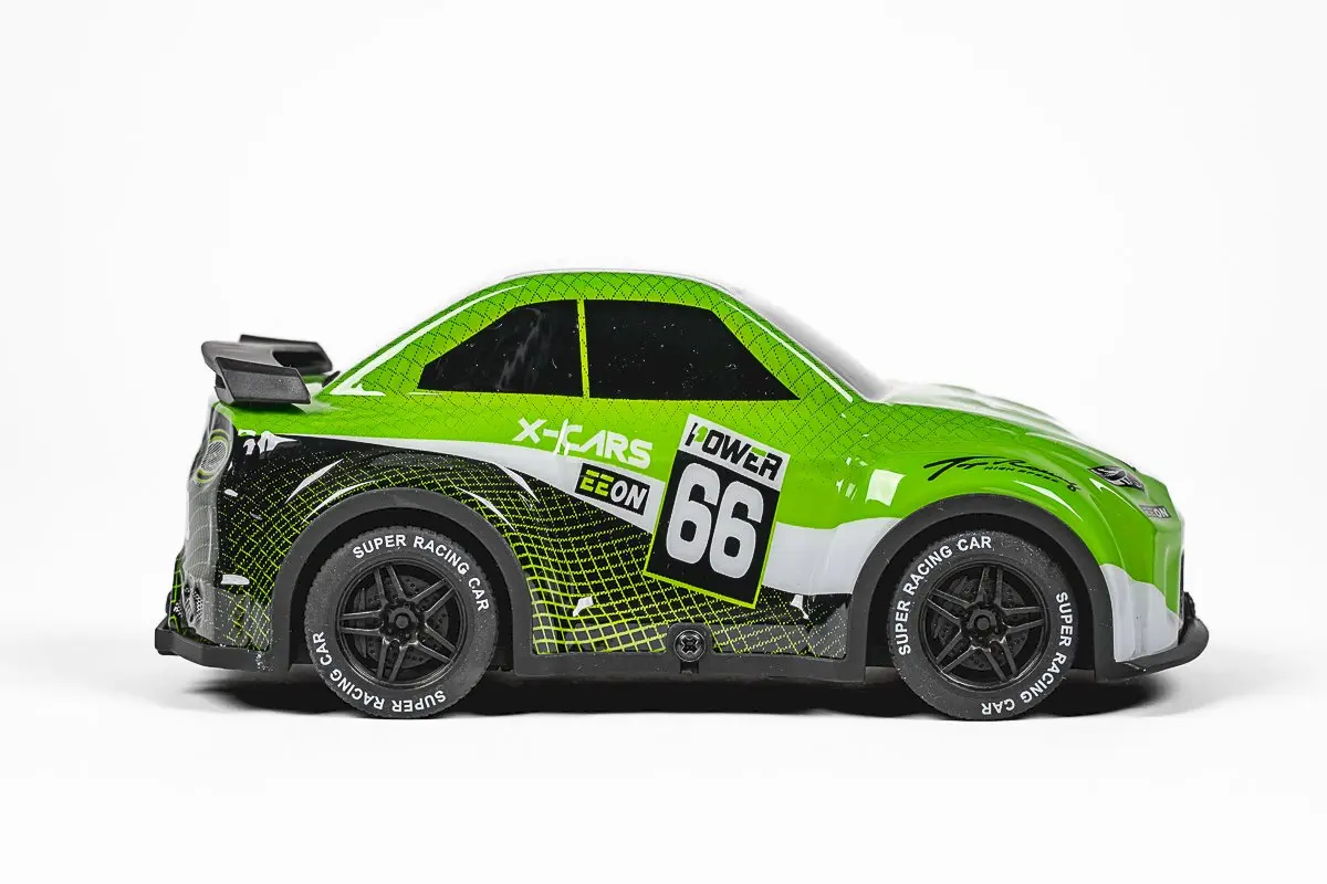 TEC-TOY Mini Rally RC with Lights 1:24 2.4GHz - Green