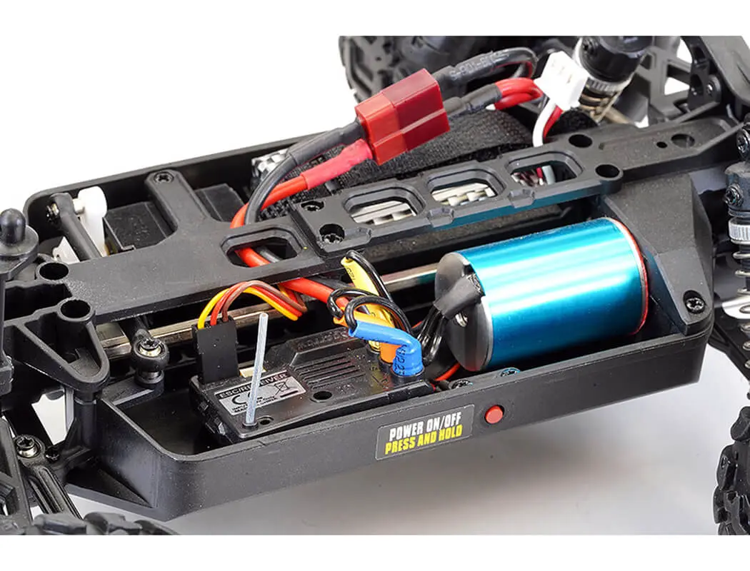 FTX Tracer 1/16 4WD Brushless Monster Truck RTR – Red