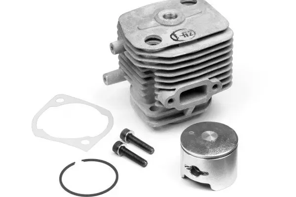 Maverick RC 2-Bolt CYLINDER HEAD & PISTON SET - NO PISTON PIN