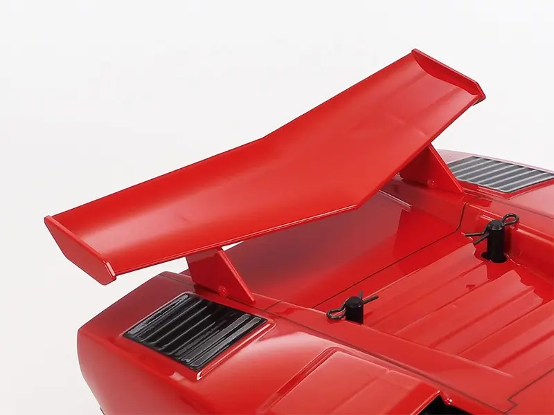 Tamiya Lamborghini Countach 5000S (TT-02)