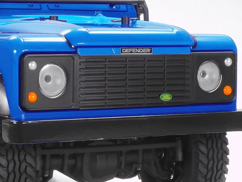 Tamiya Land Rover Defender 90 (CC-02S)