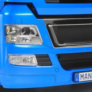 Tamiya MAN TGX 26.540 6x4 XLX Light Metallic Blue Edition