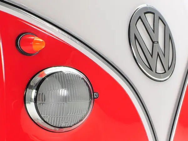 Tamiya Volkswagen Split Screen VW Type 2 T1 - M-06