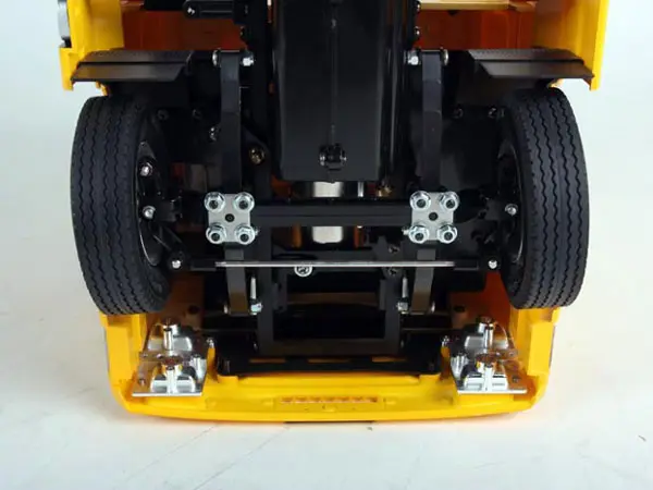 Tamiya Volvo FH12 Globetrotter 420