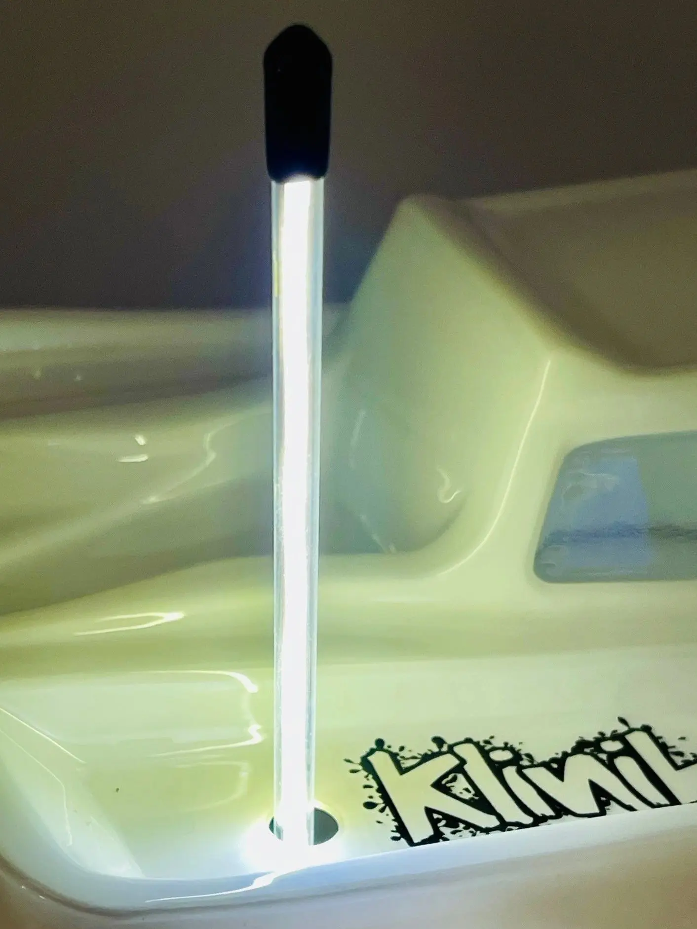Klinik RC NiteStick LED Glow Stick Set (Choose color) – view 7