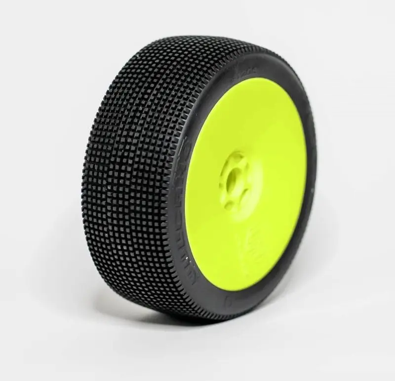 OGO Racing Tires 1:8 Buggy VULCANO MEDIUM/SOFT "V2" pre-mounted yellow (2) (B1206GMSY)