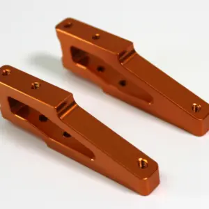 Team C Alu Front Chassis Mount (2) TM2 (T02176)