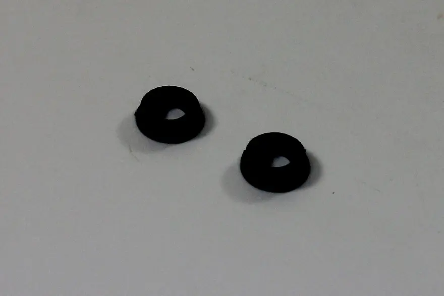 Team C Plastic Washer 5x8x2.5mm (2) 1:8 (T08722)