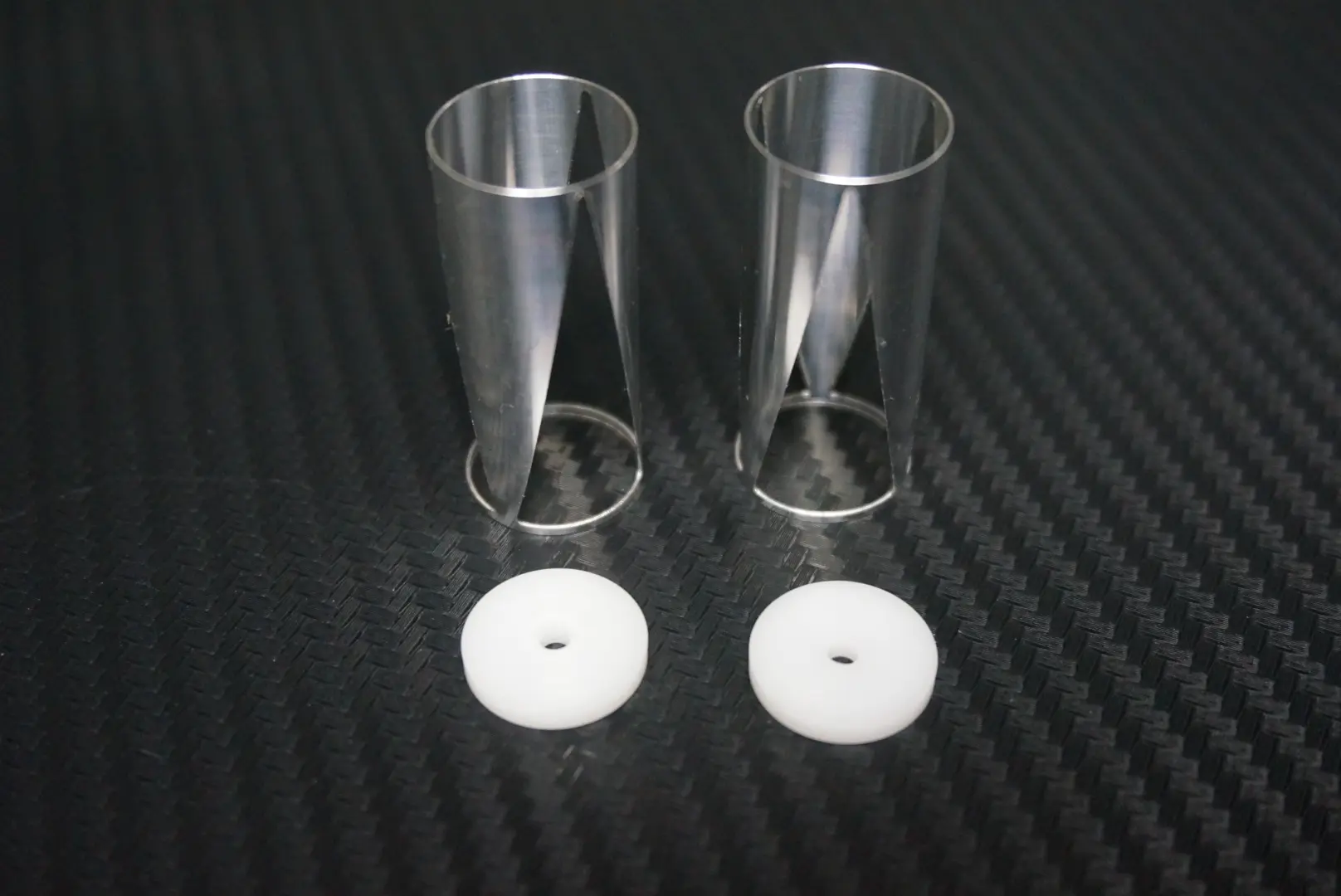 Team C Shock inlay and shock piston rear (2) 19mm Big Bore shocks 1:8 Onroad Comp. (TU1850)