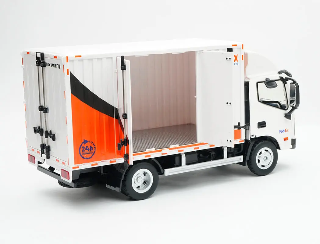 Huina 1/18th 2.4G 12CH RC Delivery Truck