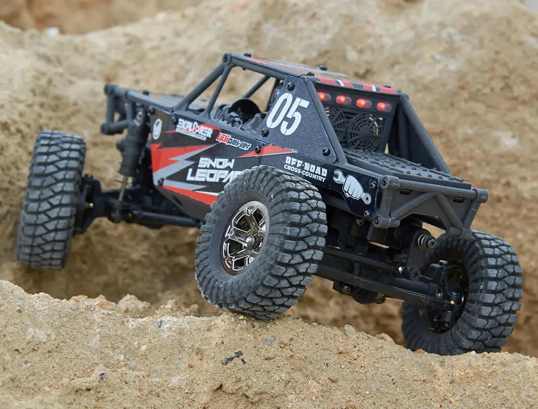 UDI RC UCX24 Snow Leopard 1/24 Crawler RTR Brushless 4WS Black